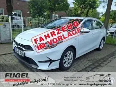 Gebraucht Kia Ceed Sportswagon Vision 160 PS (117 kW) 2022 Cararraweiss Kombi
