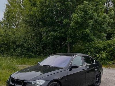 Brugt BMW 325 218 HK (160 kW) 2005 Sort Sedan
