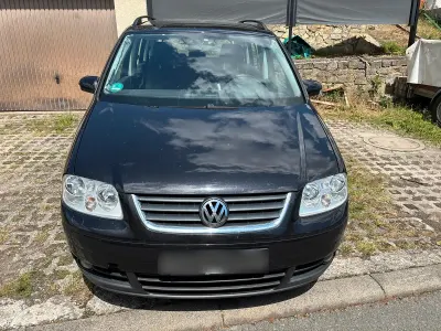 Gebraucht VW Touran 140 PS (102 kW) 2005 Schwarz Van / Kleinbus