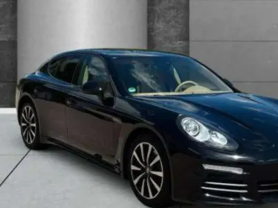 Gebraucht Porsche Panamera 4 Edition 310 PS (228 kW) 2015 Schwarz Kleinwagen