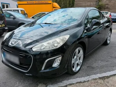Gebraucht Peugeot 308 CC 163 PS (119 kW) 2012 Schwarz Cabrio