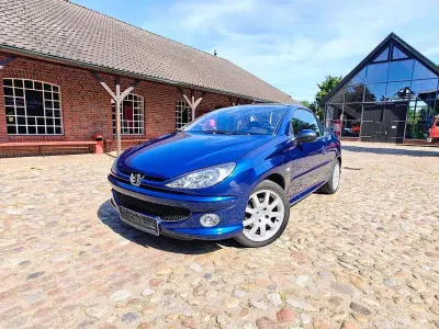Gebraucht Peugeot 206 CC Platinum 136 PS (100 kW) 2006 Lack blau montebello Cabrio