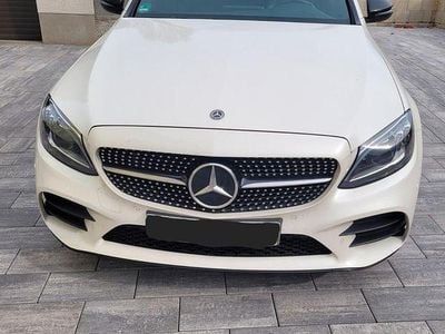 Gebraucht Mercedes GLC220 194 PS (142 kW) 2020 Weiß Coupé