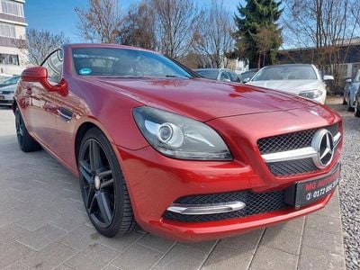 Gebraucht Mercedes SLK250 204 PS (150 kW) 2015 Rot Cabrio