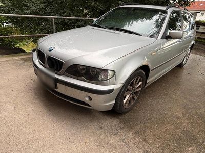 BMW 320