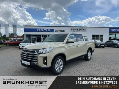 Neu KGM Musso 203 PS (149 kW) 2026 Sandstone beige Pickup
