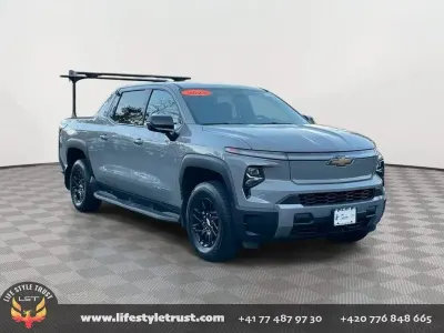 Gebraucht Chevrolet Silverado LT 473 kW (644 PS) 2025 Grau SUV