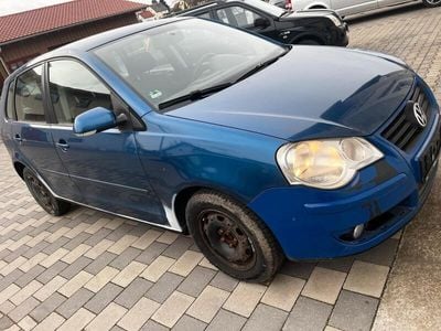 VW Polo