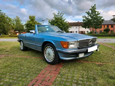Używany Mercedes 560 230 KM (169 kW) 1986 Niebieski Kabriolet
