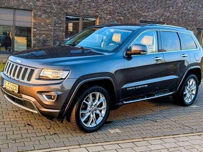 Grau Gebraucht 2015 Jeep Grand Cherokee Overland SUV | 13.000 € (Guter Preis)