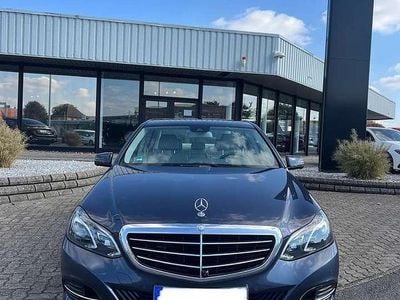 Gebraucht 2013 Mercedes E300 Avantgarde Limousine | 19.700 €
