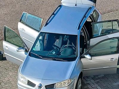 Gebraucht Renault Mégane II 110 PS (80 kW) 2008 Silber Kombi