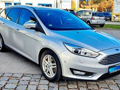 gebraucht Ford Focus 1,5 TDCi 88kW PowerSh. Titanium Turnie...