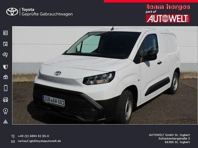 Weiß Gebraucht 2024 Toyota Proace City City Van / Kleinbus | 26.389 € (Teuer)