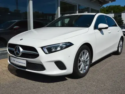 Gebraucht Mercedes A200 163 PS (119 kW) 2019 Weiß Limousine