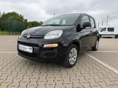 Gebraucht Fiat Panda Pop 69 PS (50 kW) 2016 Schwarz Kleinwagen