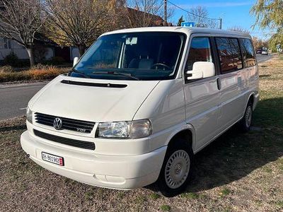 Second-hand VW Caravelle 102 CP (75 kW) 2001 Alb Van