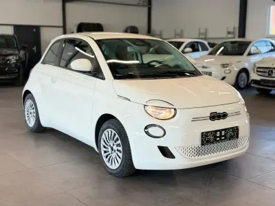 Gebraucht Fiat 500e 86 kW (118 PS) 2023 Weiß Limousine