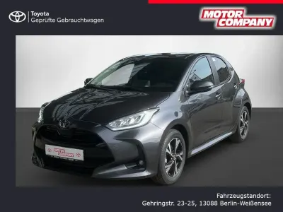 Neu Toyota Yaris Comfort 116 PS (85 kW) 2026 Grau Kleinwagen
