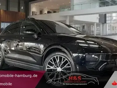 Second-hand Porsche Macan 4 Electric