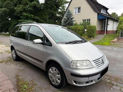 VW Sharan
