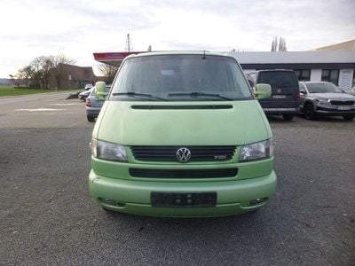 Second-hand VW T4 102 CP (75 kW) 1999 Verde Van