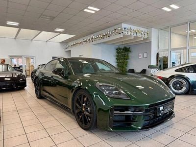 Gebraucht Porsche Panamera 4S 544 PS (400 kW) 2024 Oakgrünmetallic neo Limousine
