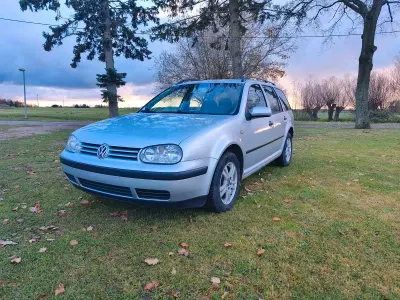 Brugt VW Golf IV 101 HK (74 kW) 2004 Sølv Stationcar