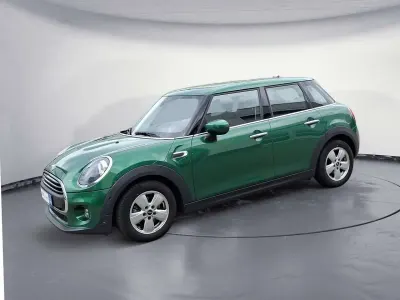Gebraucht Mini ONE 102 PS (75 kW) 2020 Grün Kleinwagen
