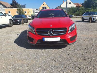 Mercedes GLA220
