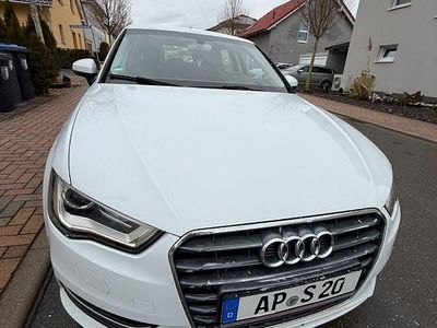 Gebraucht Audi A3 Ambiente 105 PS (77 kW) 2013 Weiß Limousine