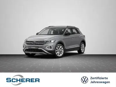 Second-hand VW T-Roc Style 116 CP (85 kW) 2025 Gri SUV