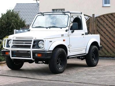 Usado Suzuki Samurai 70 HP (51 kW) 1995 Branco SUV