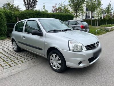gebraucht Renault Clio Access 1.2 Eco2 TÜV NOV-24