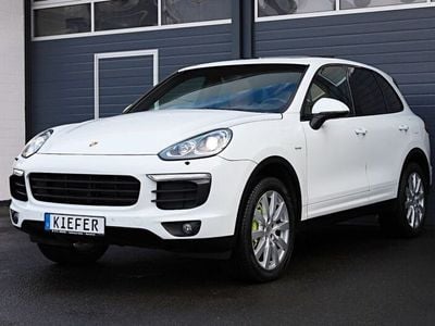 Porsche Cayenne S E-Hybrid