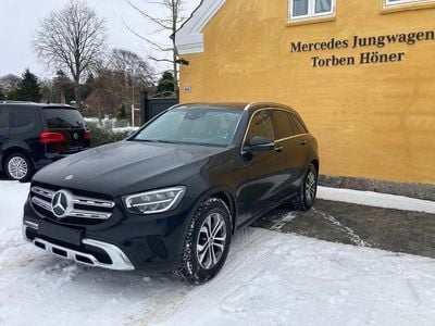 Schwarz Gebraucht 2022 Mercedes GLC200 SUV | 32.999 € (Fairer Preis)