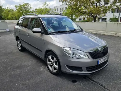 Gebraucht Skoda Fabia Family 105 PS (77 kW) 2011 Bronze Kombi