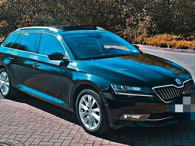 Usado Skoda Superb Ambiente 120 HP (88 kW) 2017 Preto Carrinha