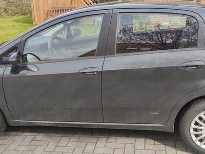Gebraucht Fiat Punto 77 PS (56 kW) 2009 Grau Kleinwagen