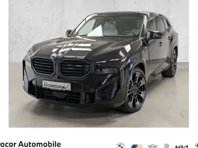 Gebraucht BMW XM Performance 653 PS (480 kW) 2025 Saphirschwarz SUV