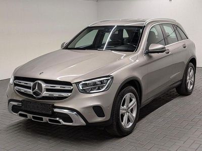 Gebraucht Mercedes GLC300 245 PS (180 kW) 2019 Mojavesilber met. (metallic) SUV