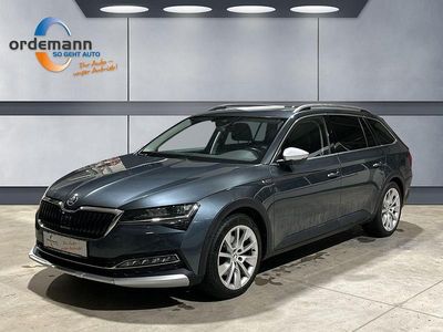 Grau Gebraucht 2021 Skoda Superb Scout 4x4 Kombi | 21.750 € (Etwas zu teuer)