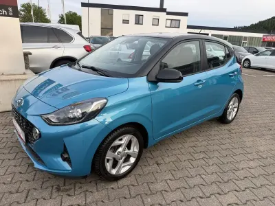 Gebraucht Hyundai i10 Intro Edition 84 PS (61 kW) 2020 Schwarz Kleinwagen
