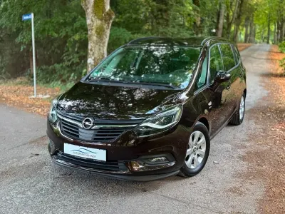 Gebraucht Opel Zafira Active 140 PS (102 kW) 2017 Braun Van / Kleinbus