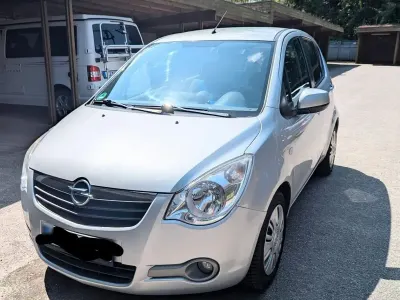 Gebraucht Opel Agila Edition 86 PS (63 kW) 2010 Silber Kleinwagen