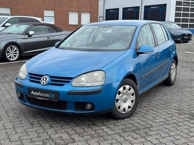 Second-hand VW Golf IV Trendline 75 CP (55 kW) 2005 Albastru Berlinǎ