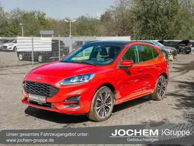 Gebraucht Ford Kuga ST-Line X 225 PS (165 kW) 2021 Rot SUV