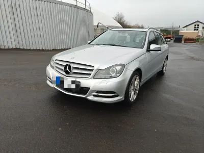 Gebraucht Mercedes C250 Avantgarde 204 PS (150 kW) 2012 Silber Kombi