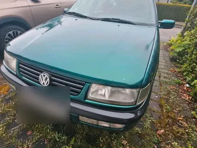 Gebraucht VW Passat 90 PS (66 kW) 1996 Grün Kombi