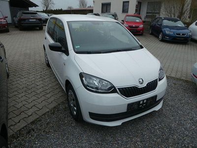 Gebraucht Skoda Citigo Active 60 PS (44 kW) 2018 Weiß Kleinwagen